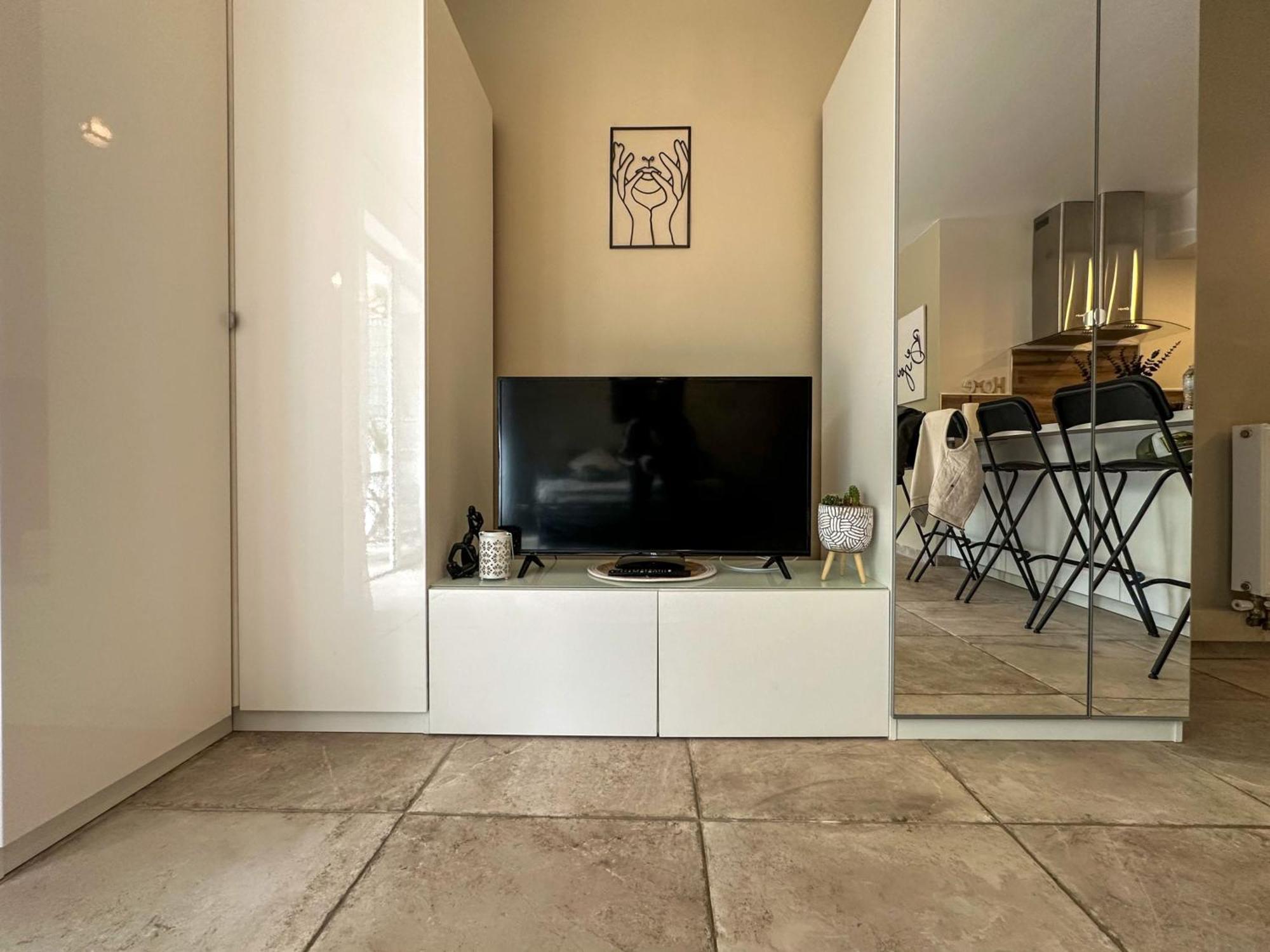 Cosy Madrid, Appartement Proche De La Mer 戛纳 外观 照片